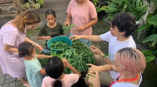 バリ料理造りの準備